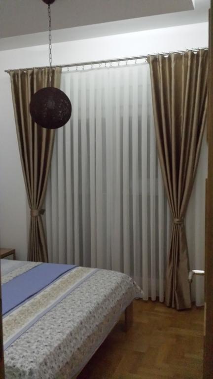 Apartment Fini Tivat Eksteriør bilde